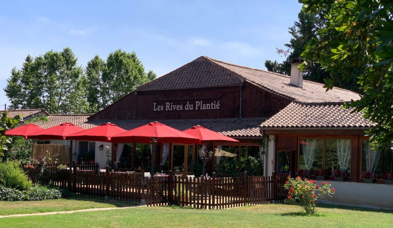 ホテル Les Rives Du Plantie Le Temple-sur-Lot エクステリア 写真